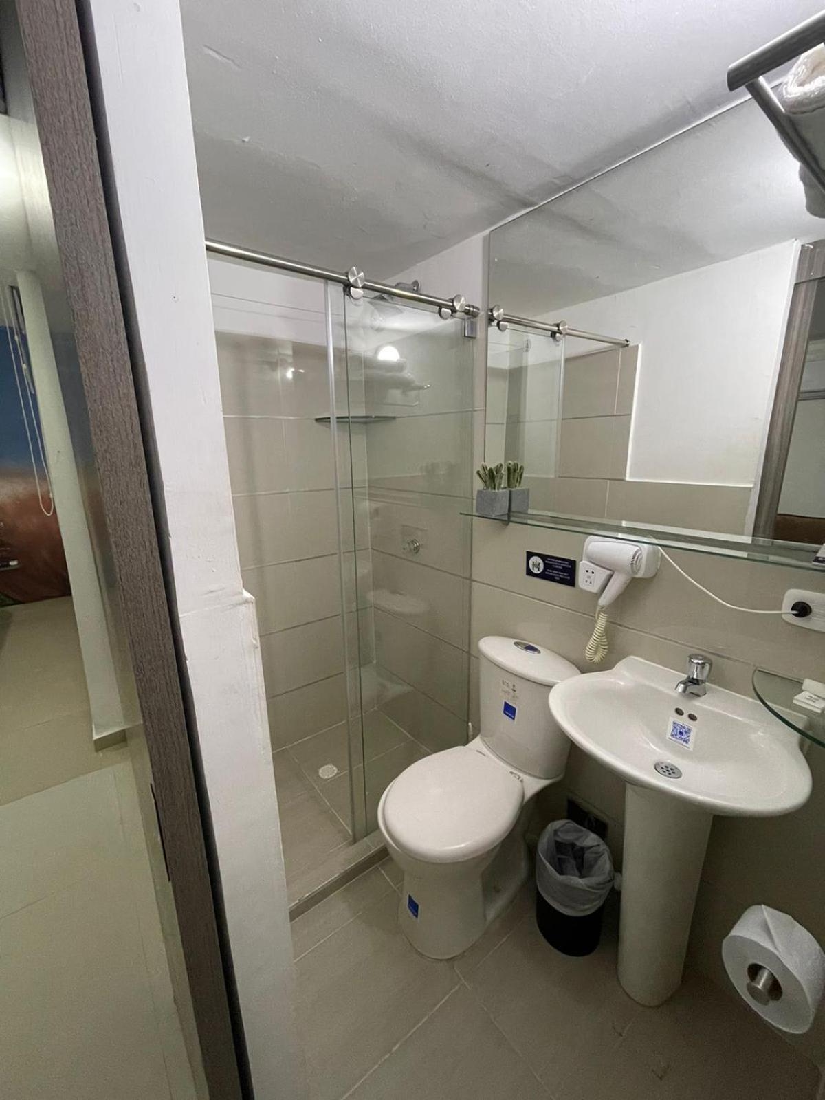 Hotel Hernandez Ctg Cartagena Екстер'єр фото